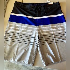 Board Shorts / Trunks